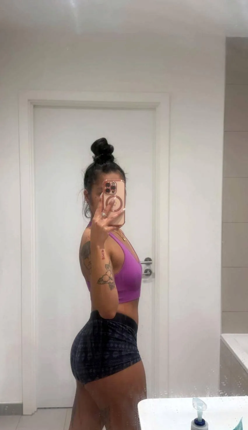Carmen_48