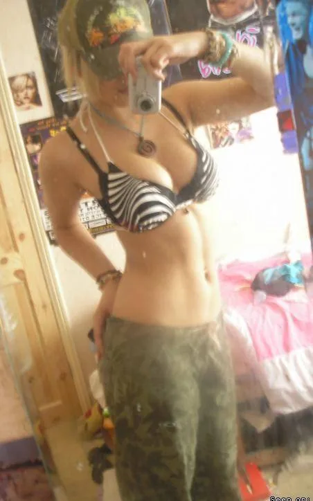 Leonie_33